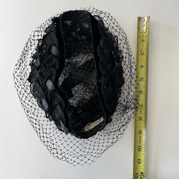 Vintage Women's Black Face Netting Weaved Pillbox Hat USA Union Made HH207802 - Picture 12 of 16